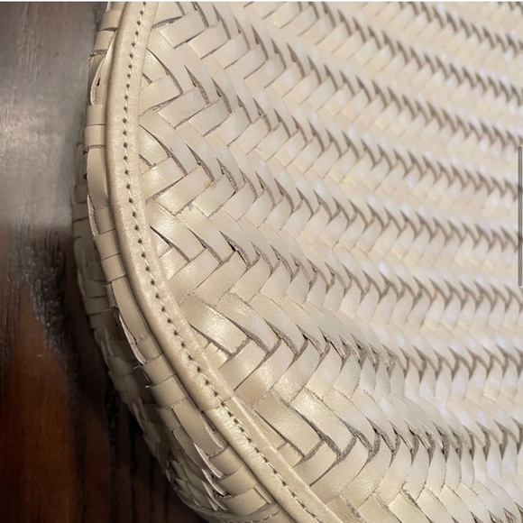 Bembien Emilia round tote - Picture 2 of 16